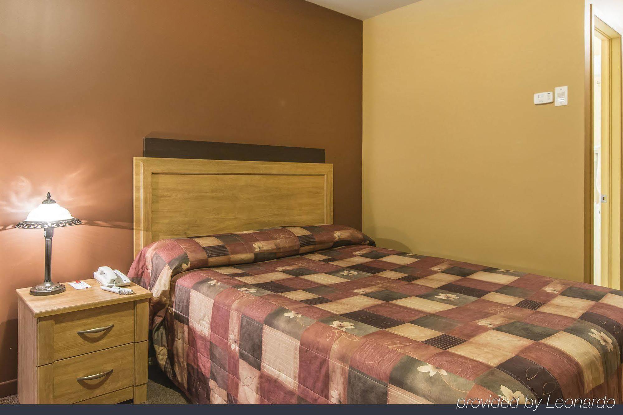 Econo Lodge Cabano Exteriér fotografie