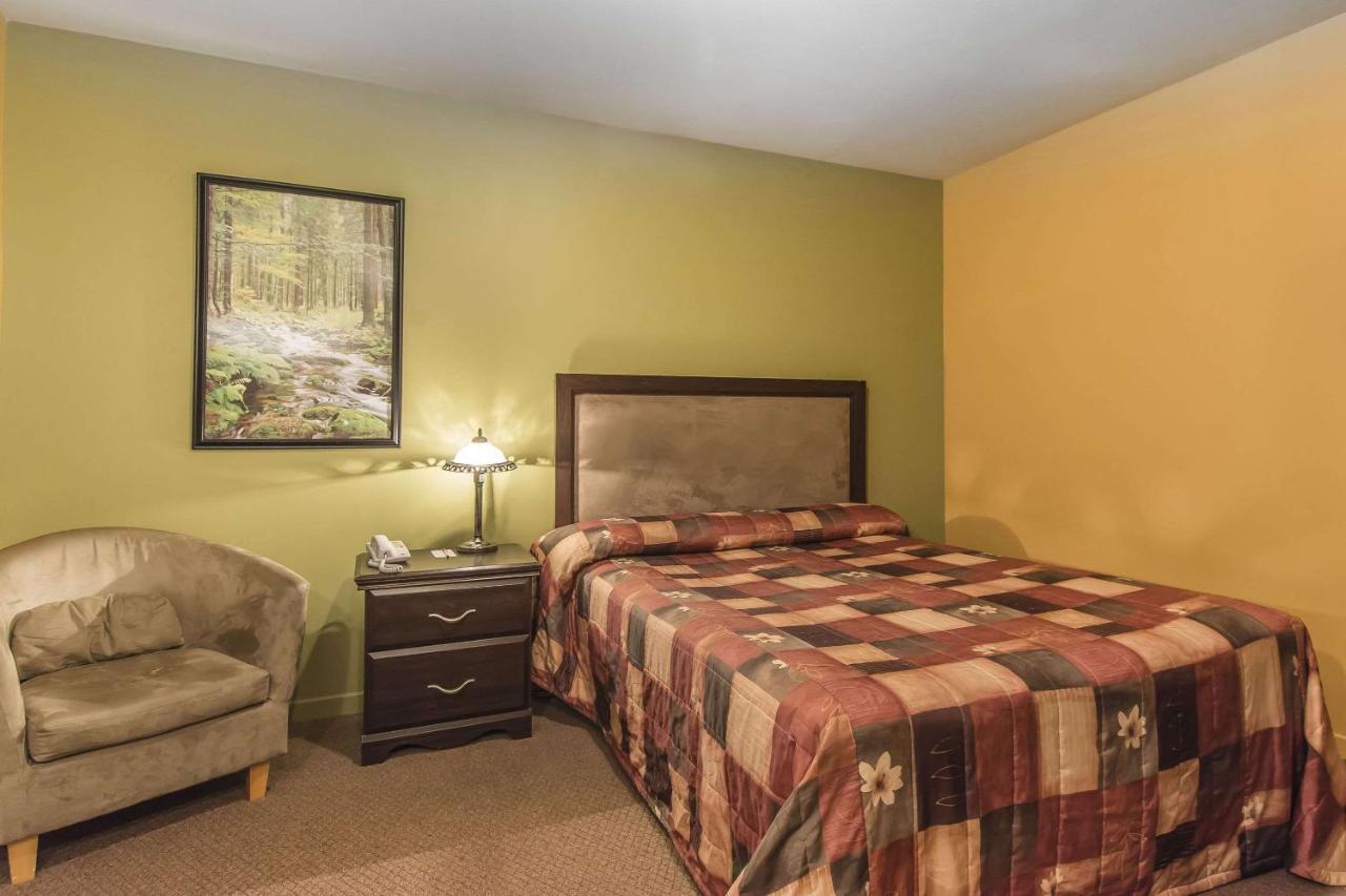 Econo Lodge Cabano Exteriér fotografie